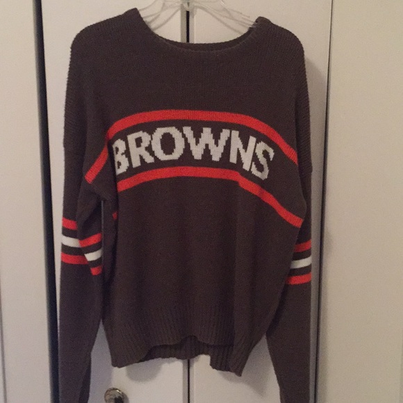 sports team sweaters